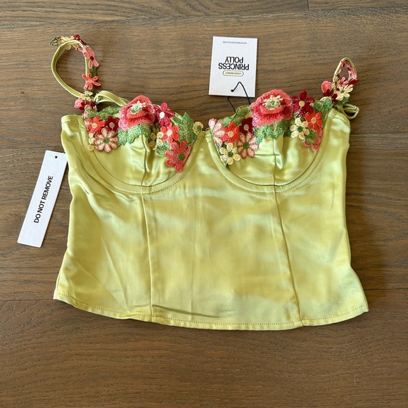 Princess Polly Green Floral Embroidered Tank Top - Picture 3 of 5